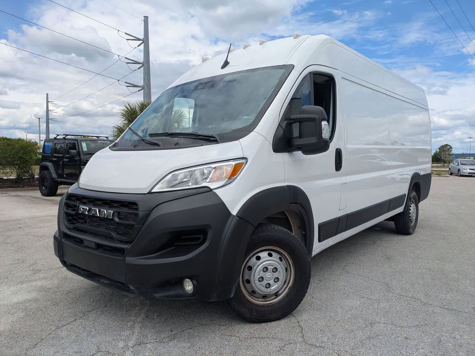 Used 2025 RAM ProMaster 3500 w/ Convenience Group FWD image 1