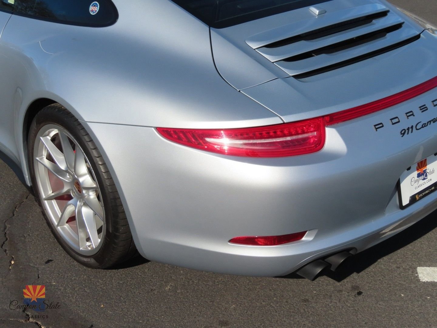 Used 2014 Porsche 911 Carrera 4S image 16