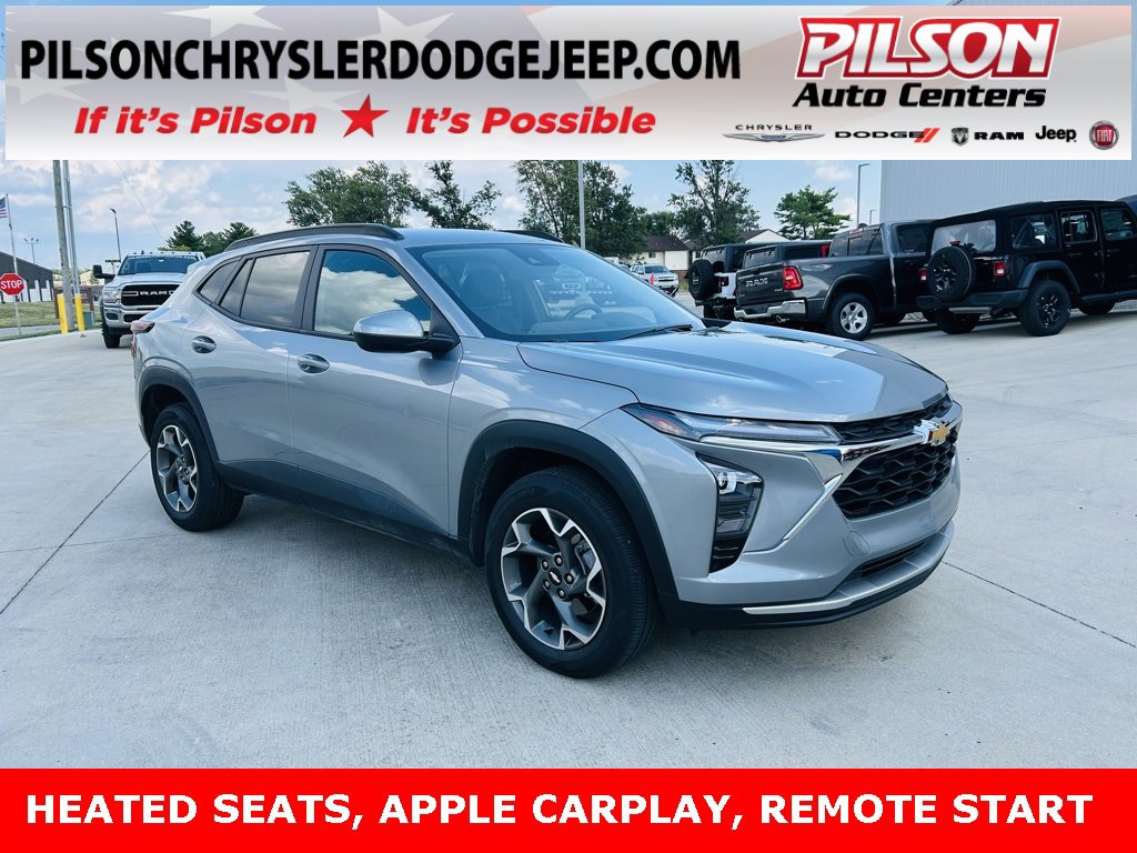 Used 2024 Chevrolet Trax LT w/ Driver Confidence Package