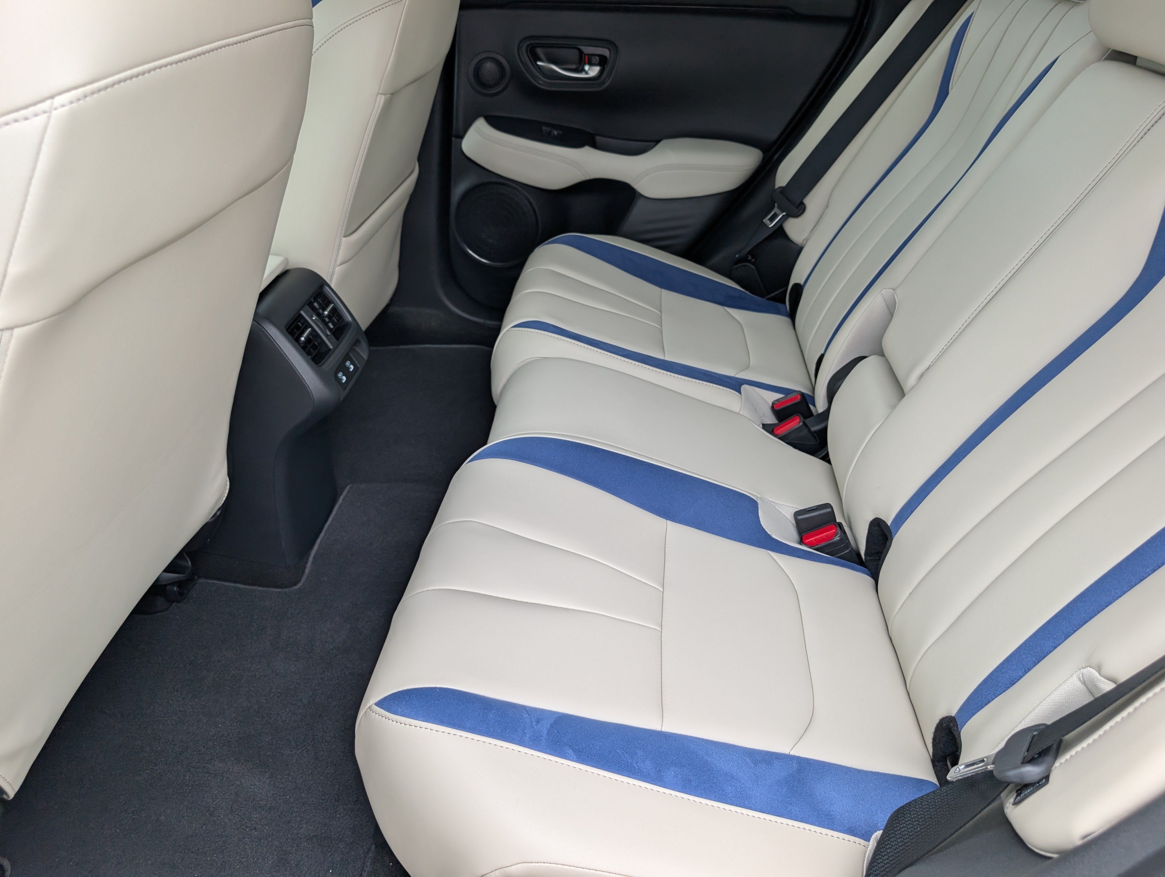 Certified 2025 Acura ADX A-Spec AWD/4WD image 11