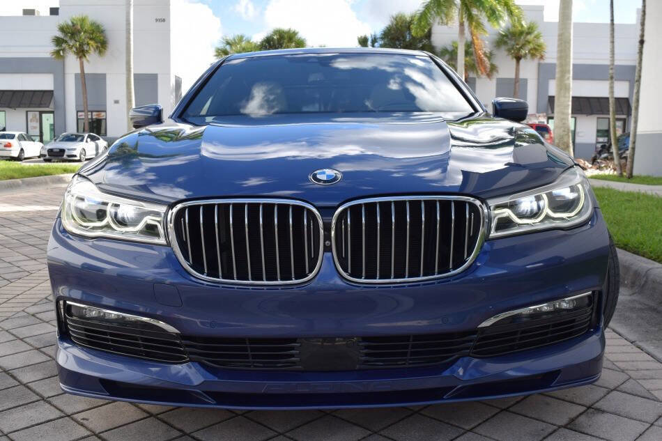 Used 2017 BMW ALPINA B7 xDrive AWD/4WD image 36