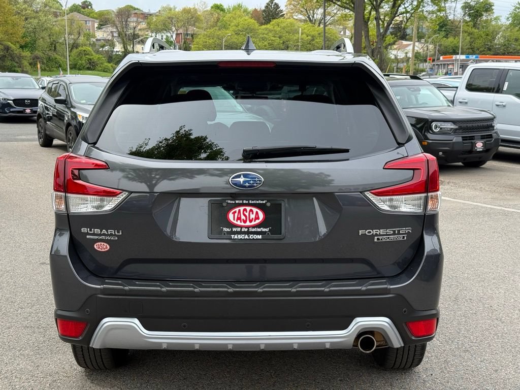 Used 2023 Subaru Forester Touring AWD/4WD image 9