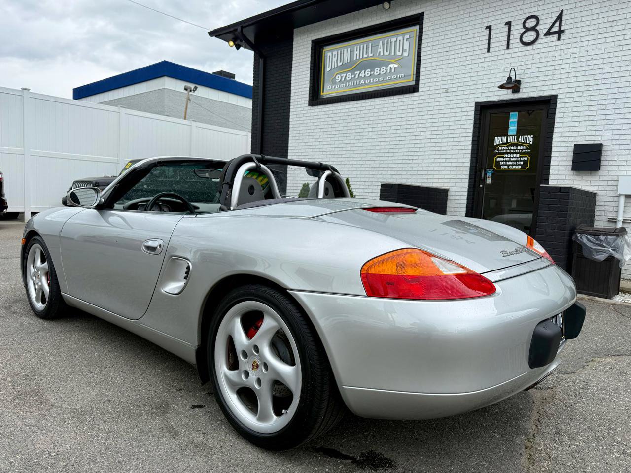 Used 2000 Porsche Boxster S RWD image 24