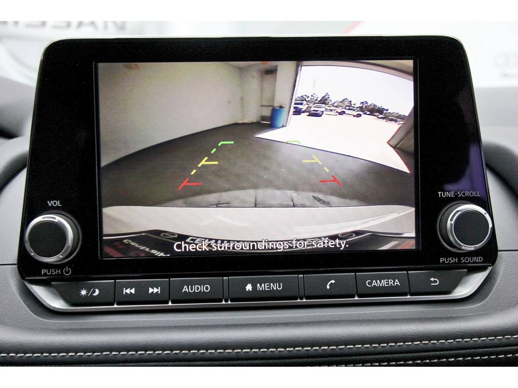 Certified 2025 Nissan Rogue S FWD image 21