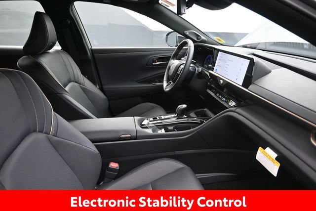 Certified 2026 Toyota Crown AWD/4WD image 17