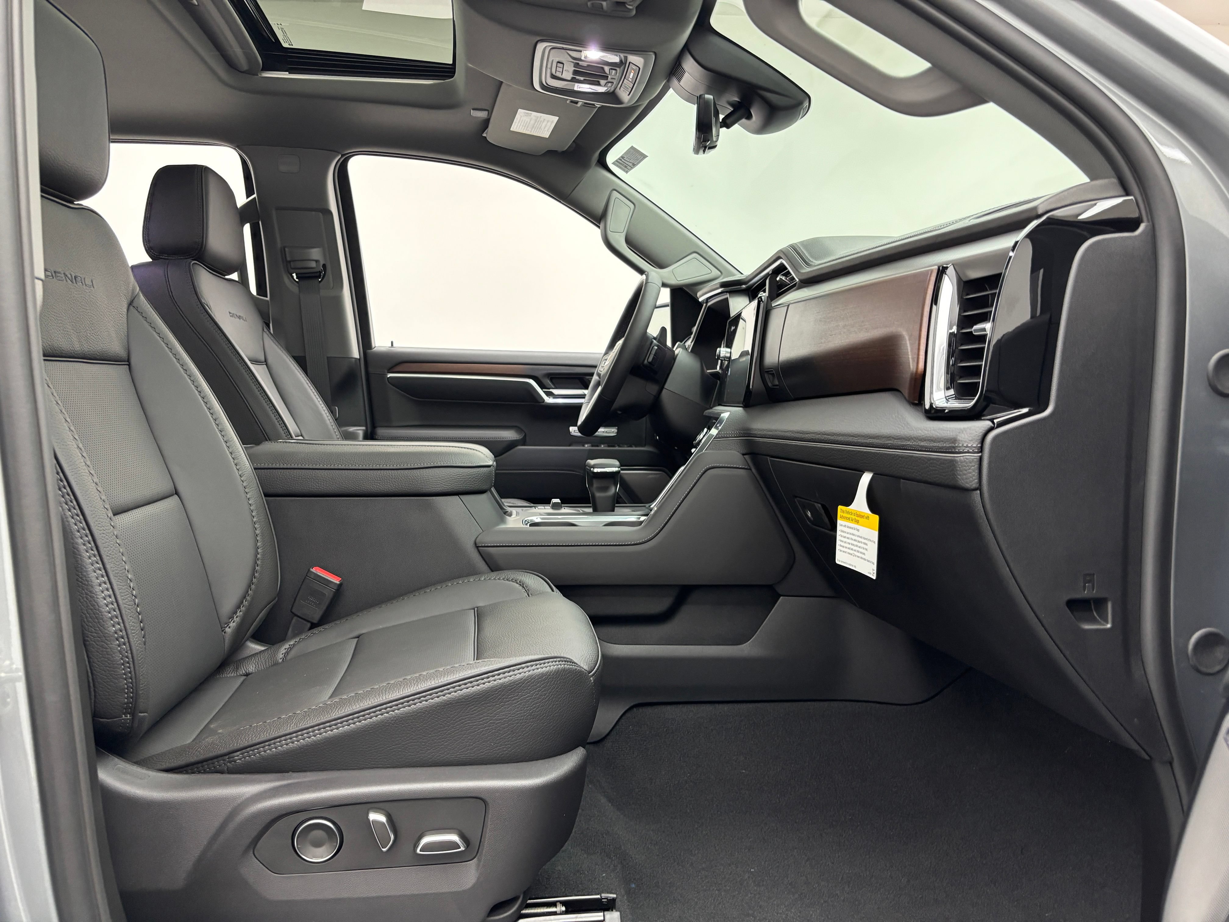 New 2026 GMC Sierra 1500 Denali AWD/4WD image 37
