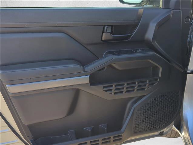 Used 2024 Toyota Tacoma SR5 RWD image 10