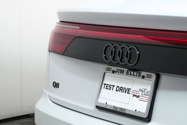 New 2026 Audi Q8 Premium Plus AWD/4WD image 38