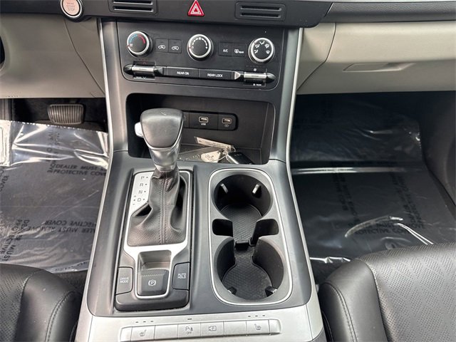 Used 2024 Kia Carnival LX image 22