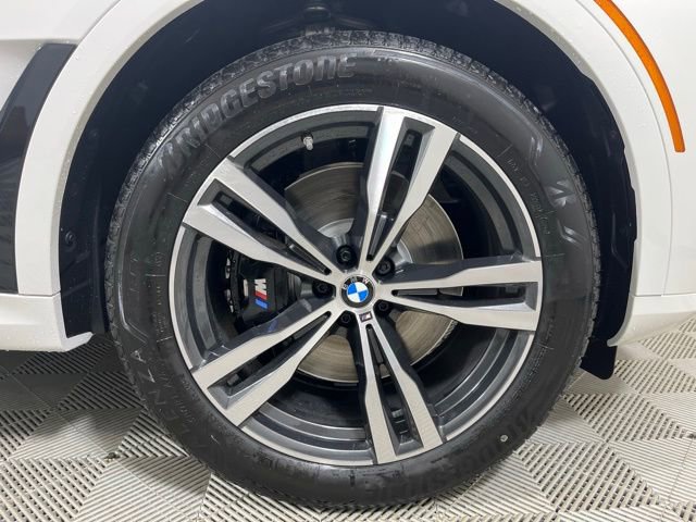 Used 2026 BMW X7 M60i image 25