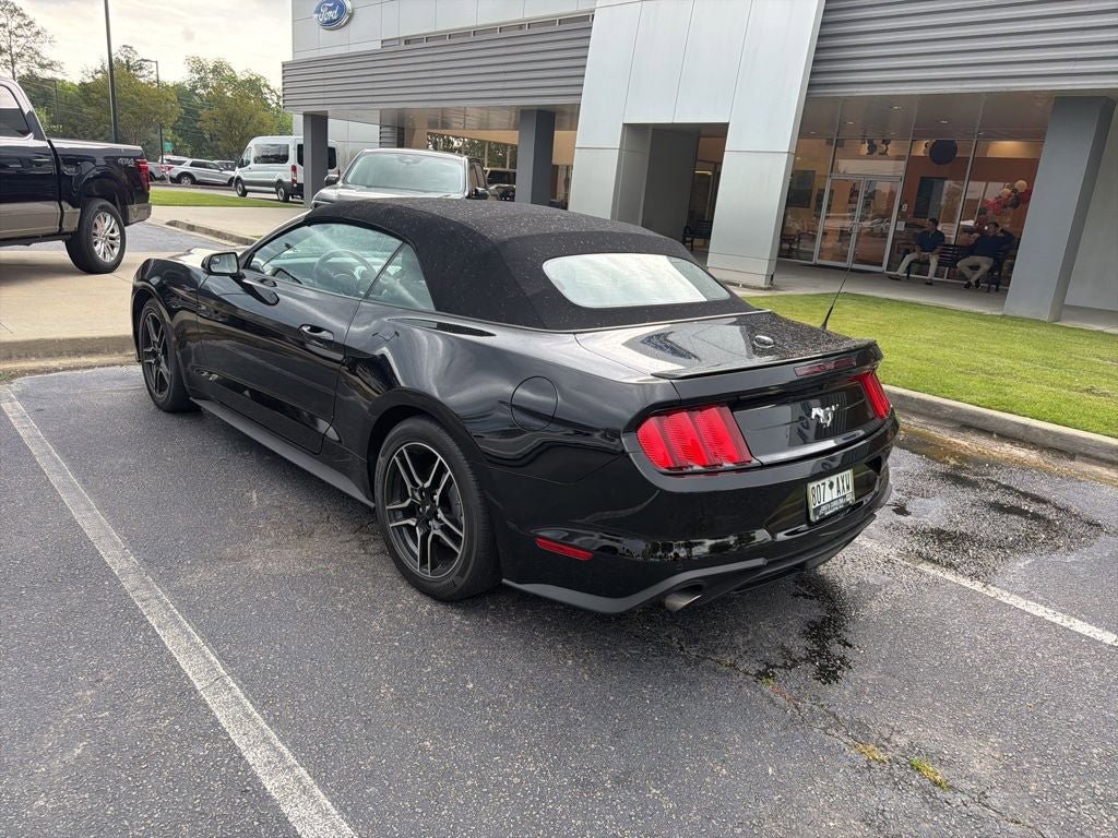 Used 2020 Ford Mustang Premium RWD image 12
