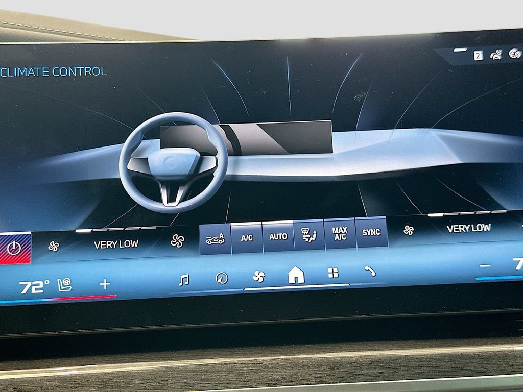 New 2026 BMW i7 M70 AWD/4WD image 14