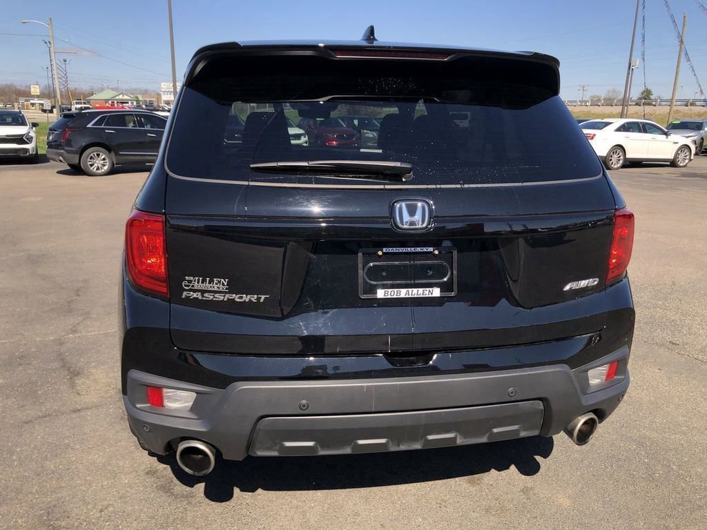 Used 2024 Honda Passport EX-L image 11