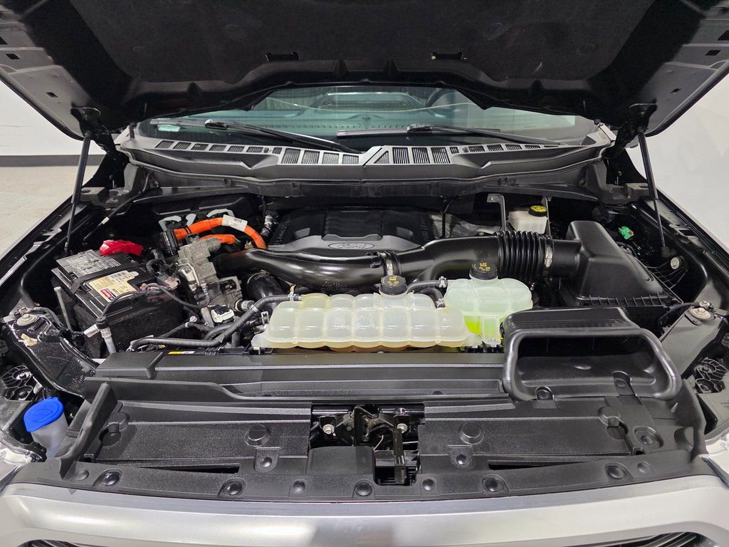 Used 2022 Ford F150 Limited image 11