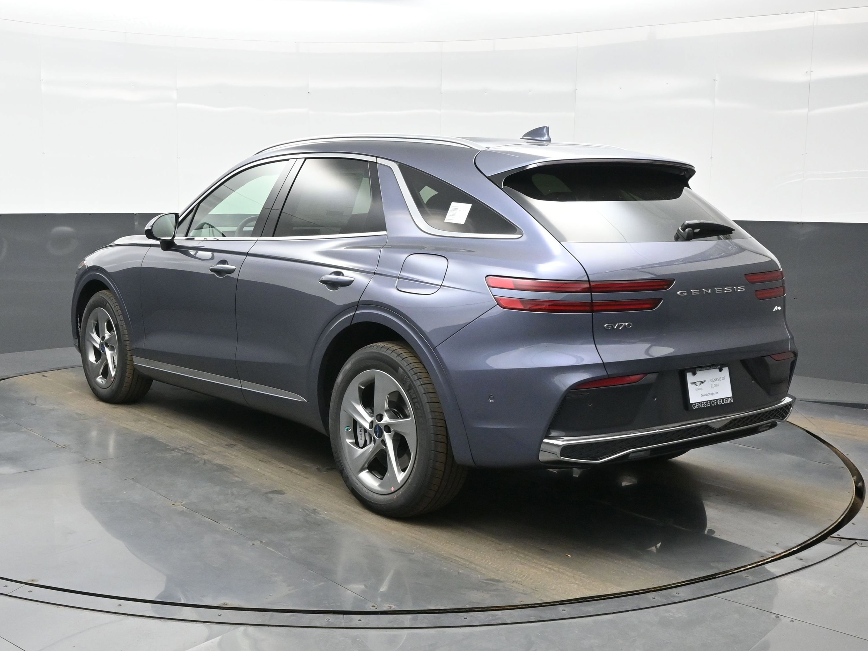 New 2026 Genesis GV70 2.5T Advanced image 4