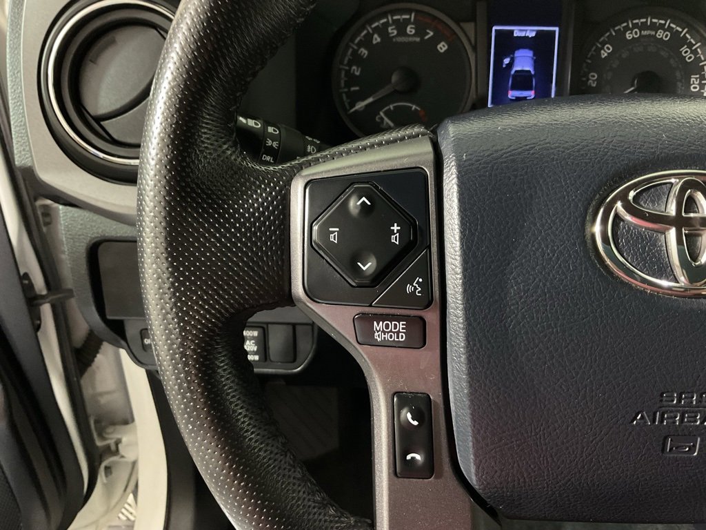 Used 2020 Toyota Tacoma TRD Off-Road image 23
