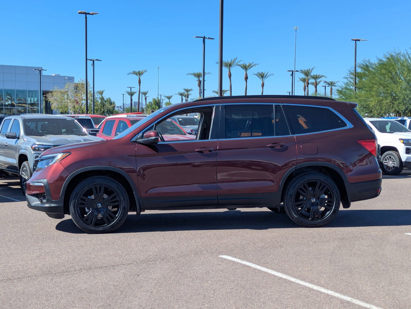 Used 2022 Honda Pilot Special Edition image 3