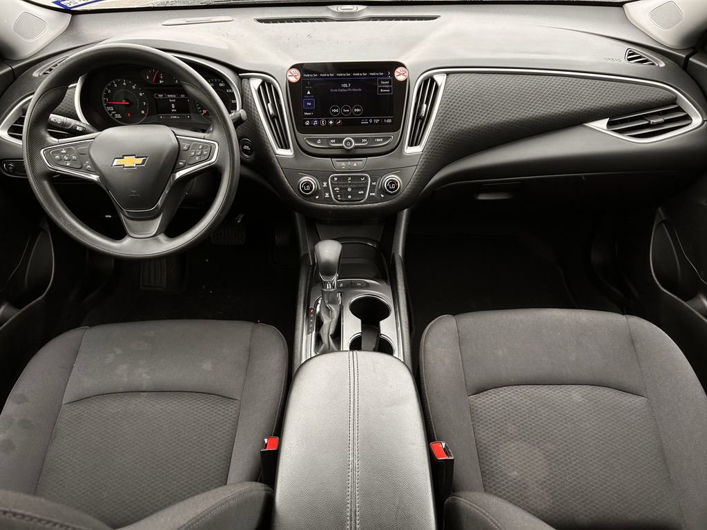 Used 2025 Chevrolet Malibu LT FWD image 11