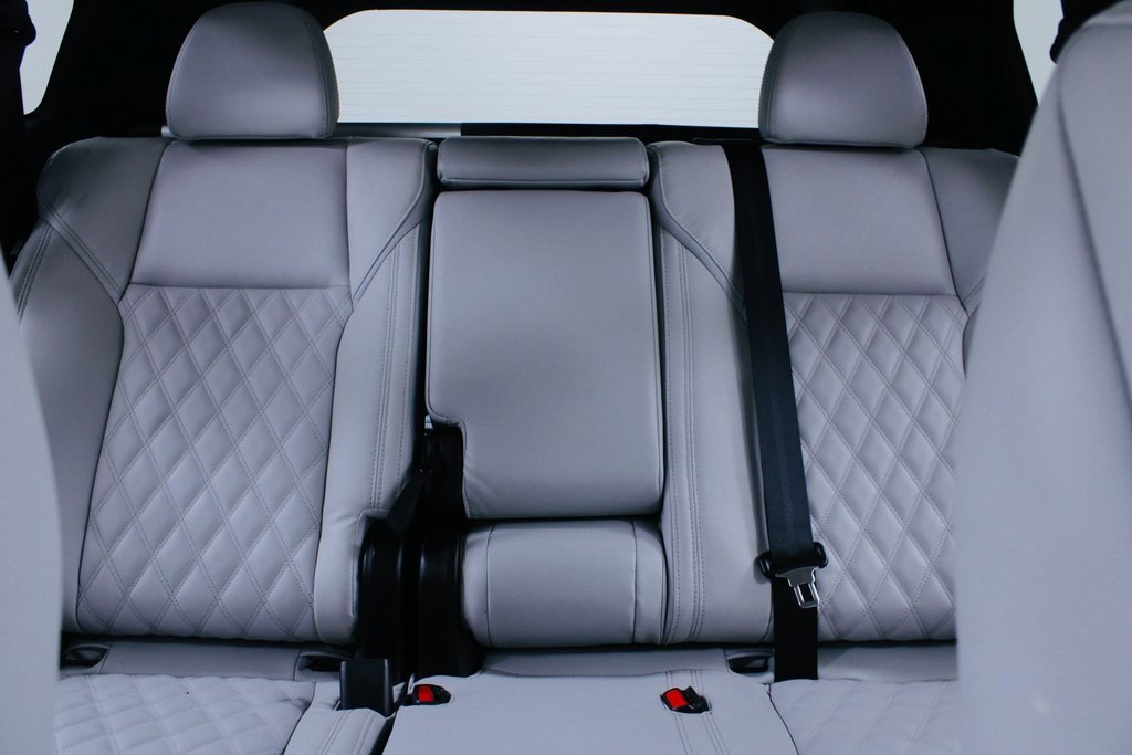 Used 2023 Mitsubishi Outlander SEL image 21