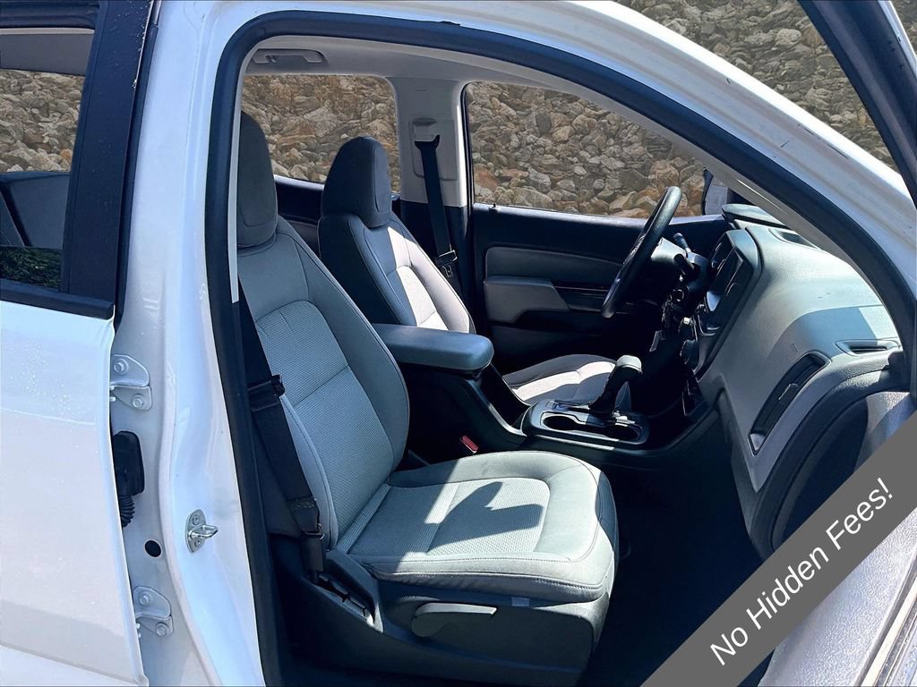 Used 2017 Chevrolet Colorado W/T RWD image 6