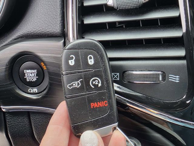 Used 2021 Jeep Grand Cherokee Limited w/ Premium Lighting Group image 18