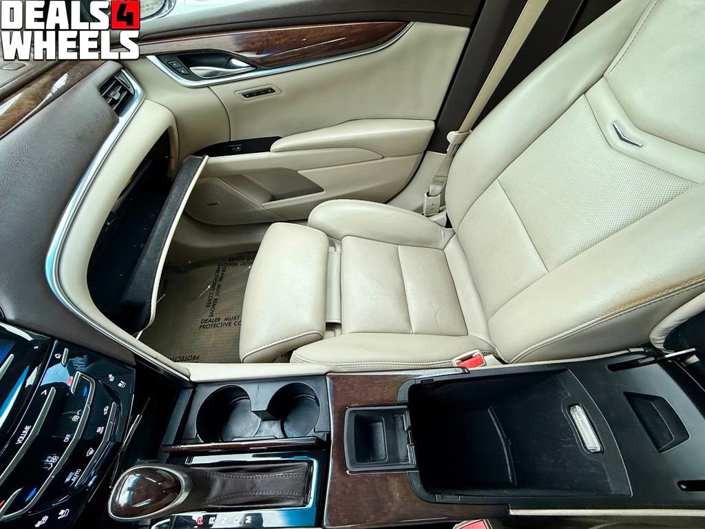 Used 2014 Cadillac XTS Luxury FWD image 20