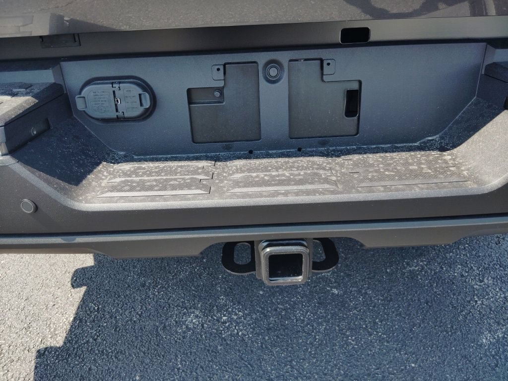 New 2026 Toyota Tundra SR5 AWD/4WD image 11