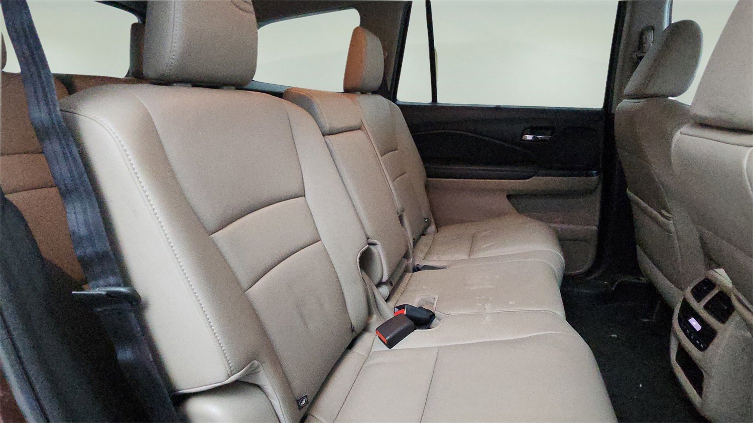 Used 2022 Honda Pilot Special Edition image 13