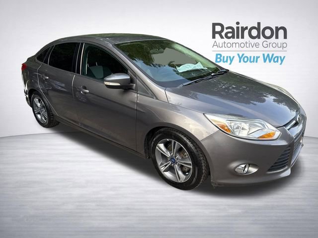 Used 2014 Ford Focus SE w/ SE Sport Package