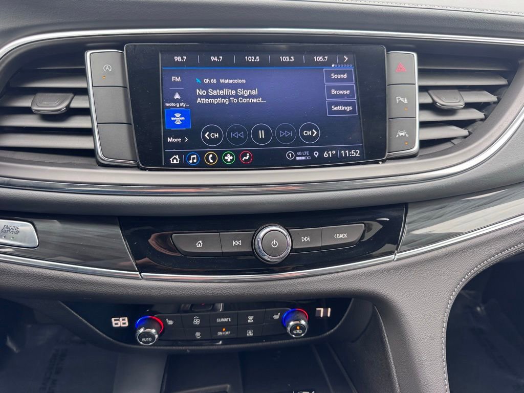 Used 2023 Buick Enclave Essence w/ Sport Touring Edition image 33