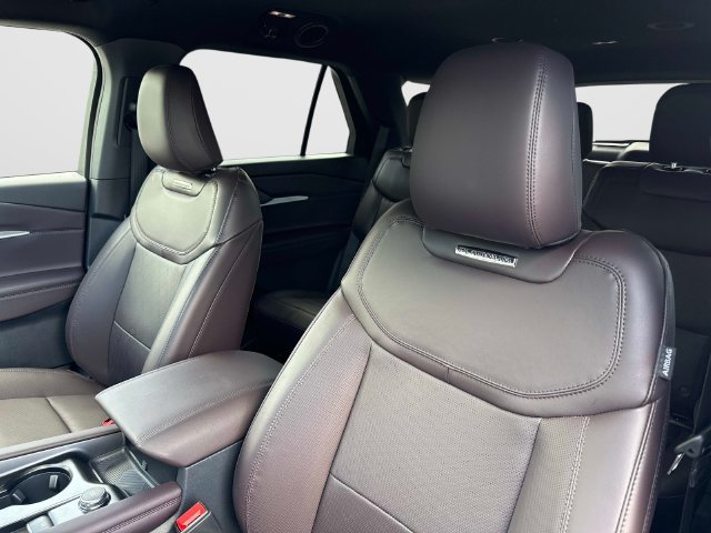 New 2027 Ford Explorer Platinum RWD image 23