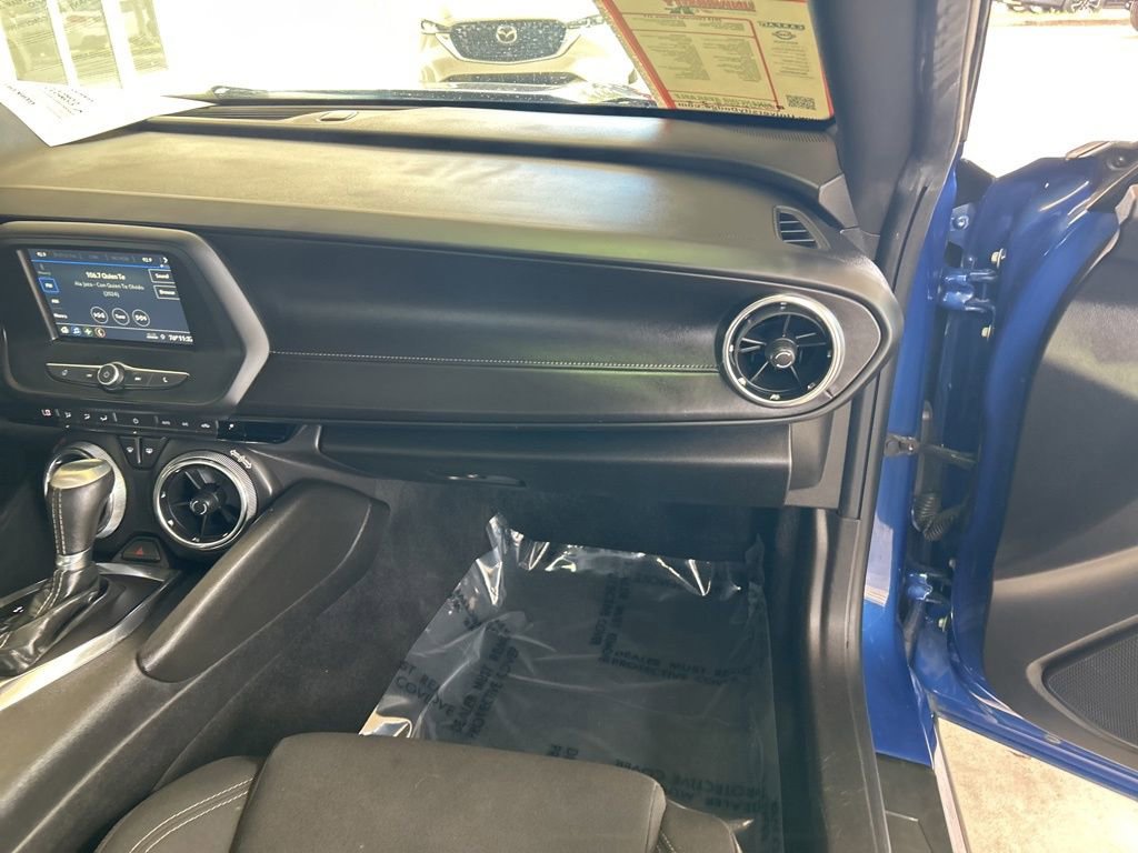 Used 2019 Chevrolet Camaro LT image 19