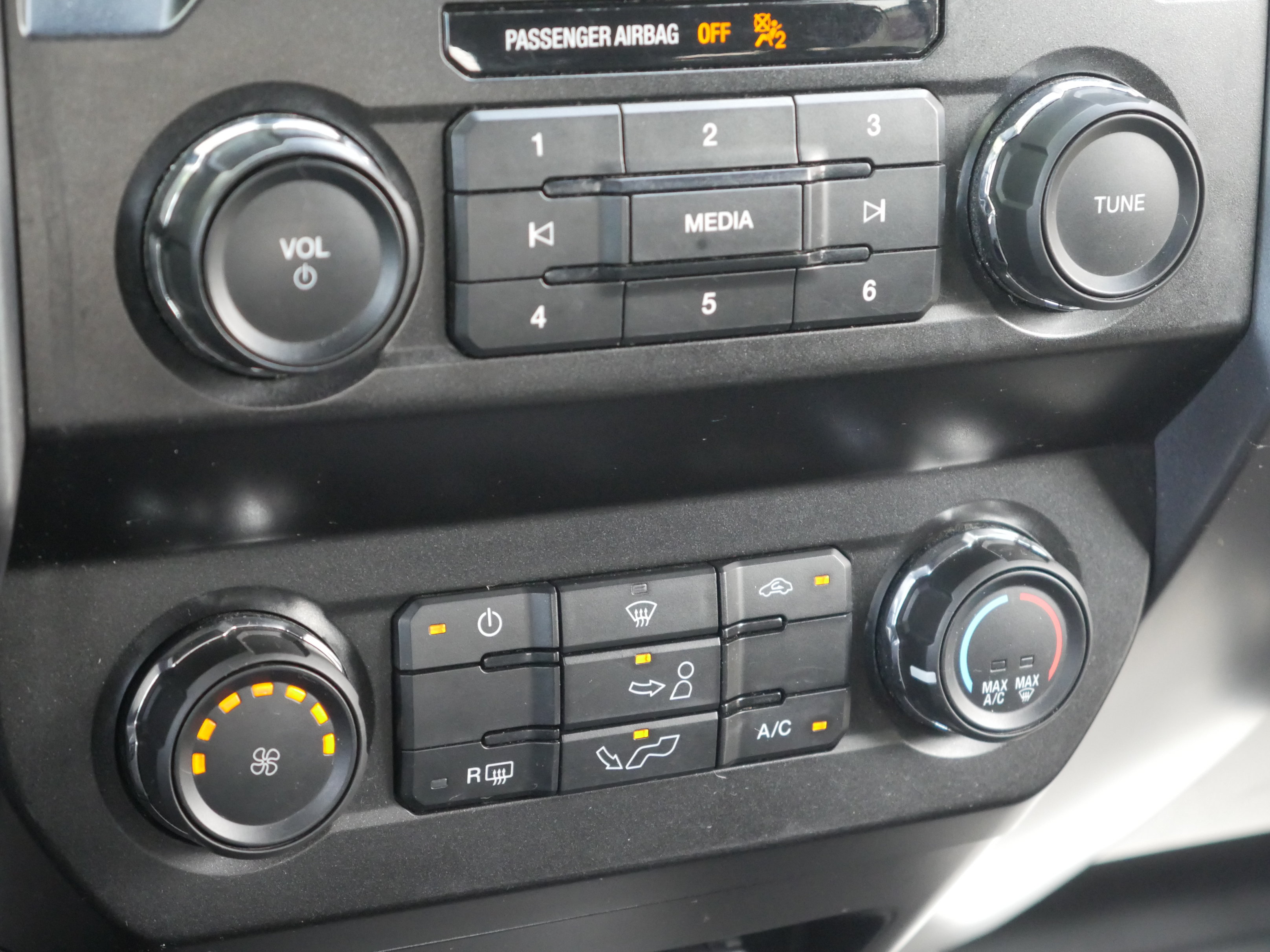 Used 2020 Ford F150 XLT w/ XTR Package AWD/4WD image 13