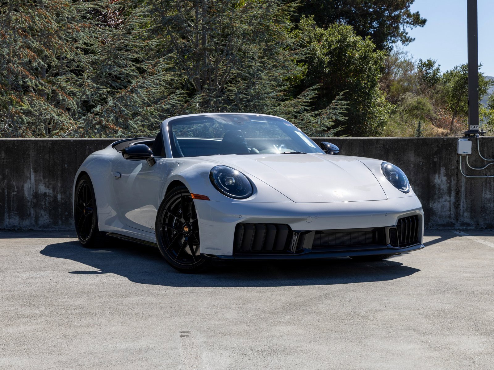 Certified 2025 Porsche 911 Carrera 4 GTS image 14