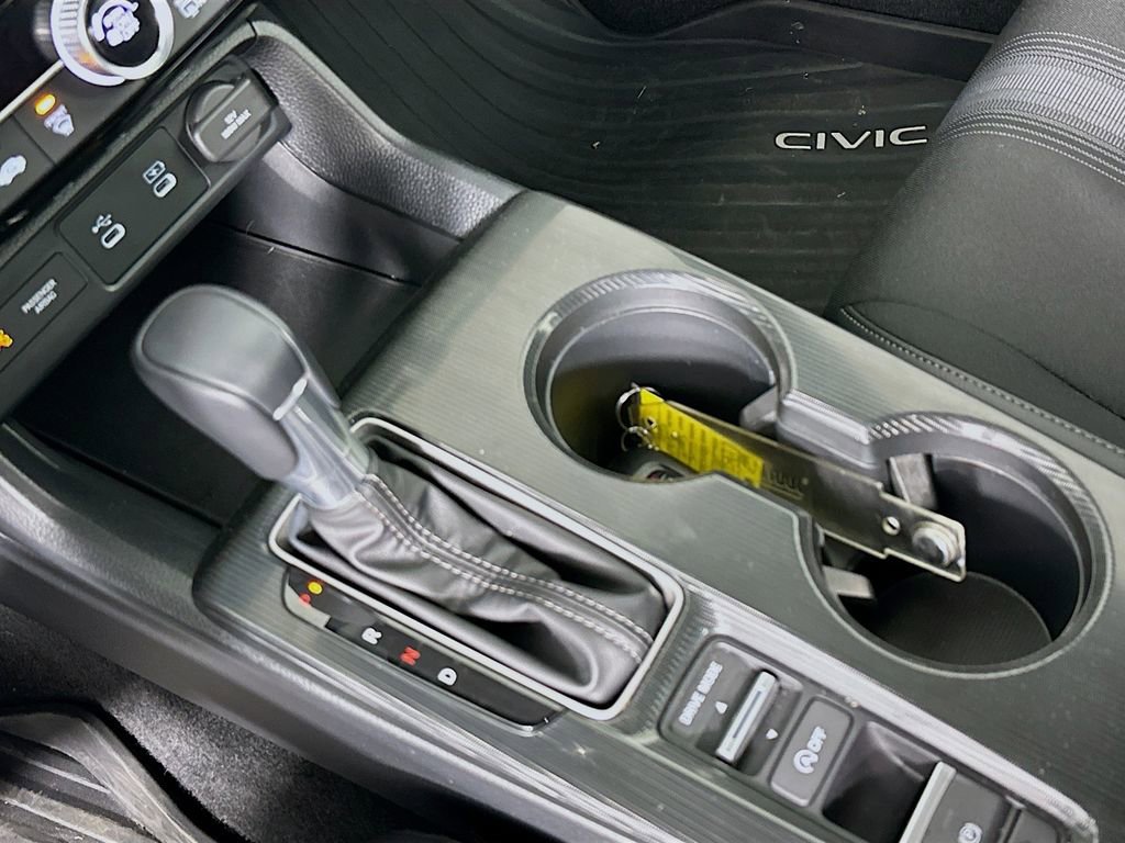 Certified 2025 Honda Civic Sport image 17