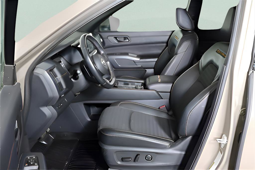 Used 2024 Nissan Pathfinder Rock Creek image 19