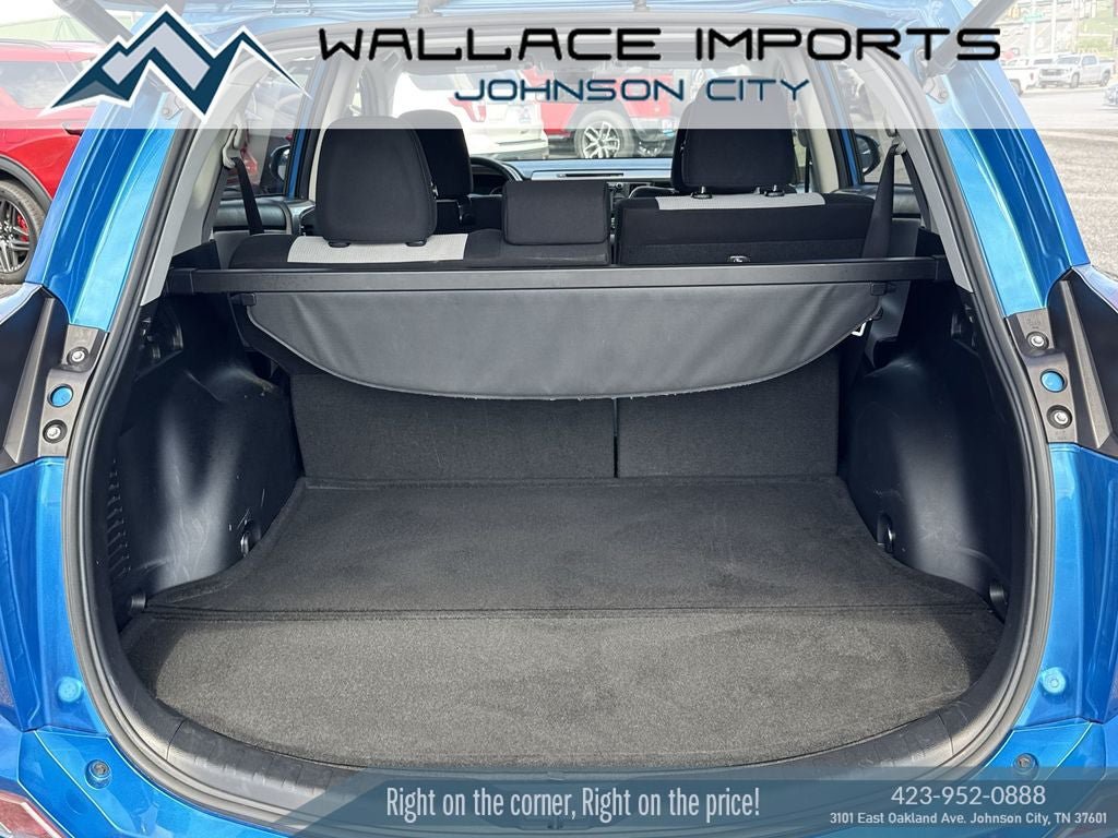 Used 2017 Toyota RAV4 XLE FWD image 42