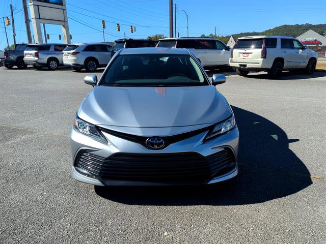Used 2024 Toyota Camry LE image 12