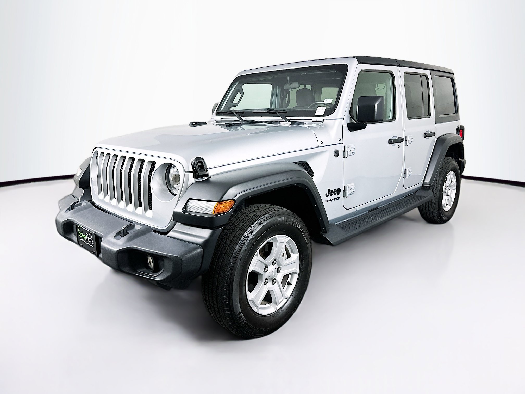 Used 2022 Jeep Wrangler Unlimited Sport AWD/4WD image 3