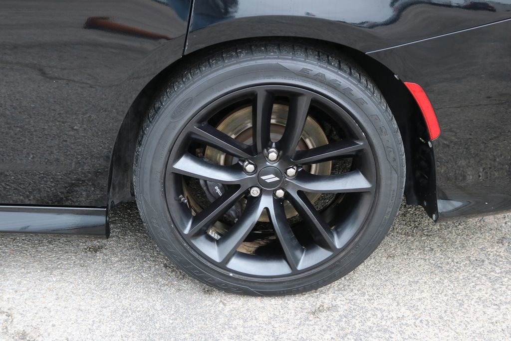 Used 2021 Dodge Charger GT w/ Performance Handling Group image 9