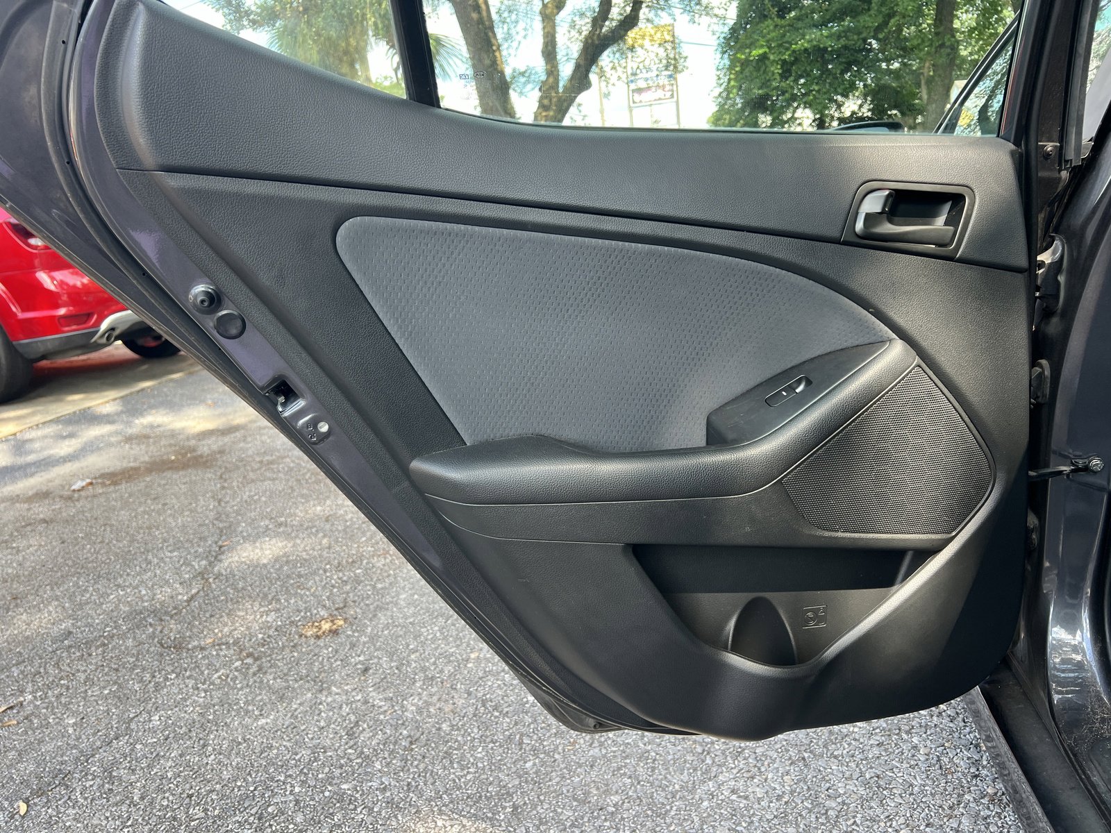 Used 2015 Kia Optima LX image 24