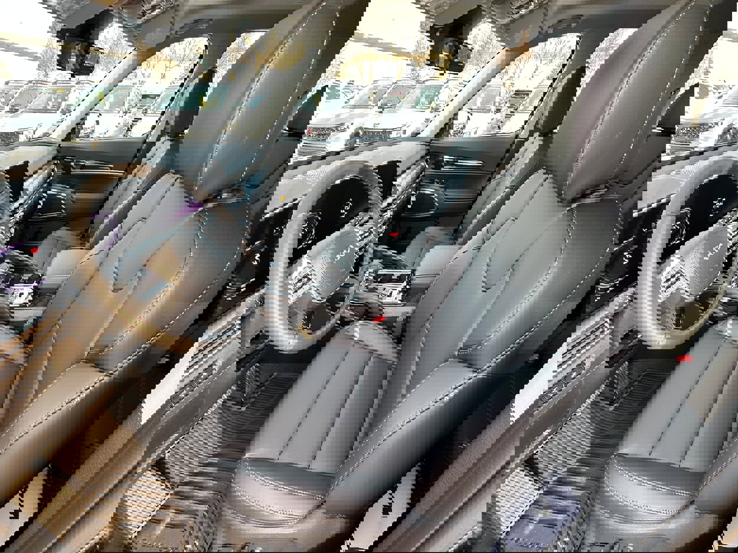 New 2025 Kia Telluride S image 37