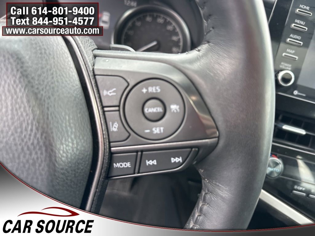 Used 2023 Toyota Camry SE w/ Cold Weather Package image 16