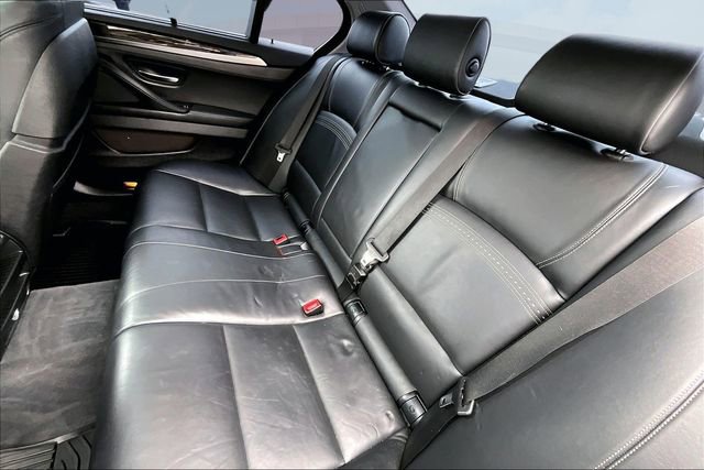 Used 2016 BMW 550i xDrive Sedan image 27