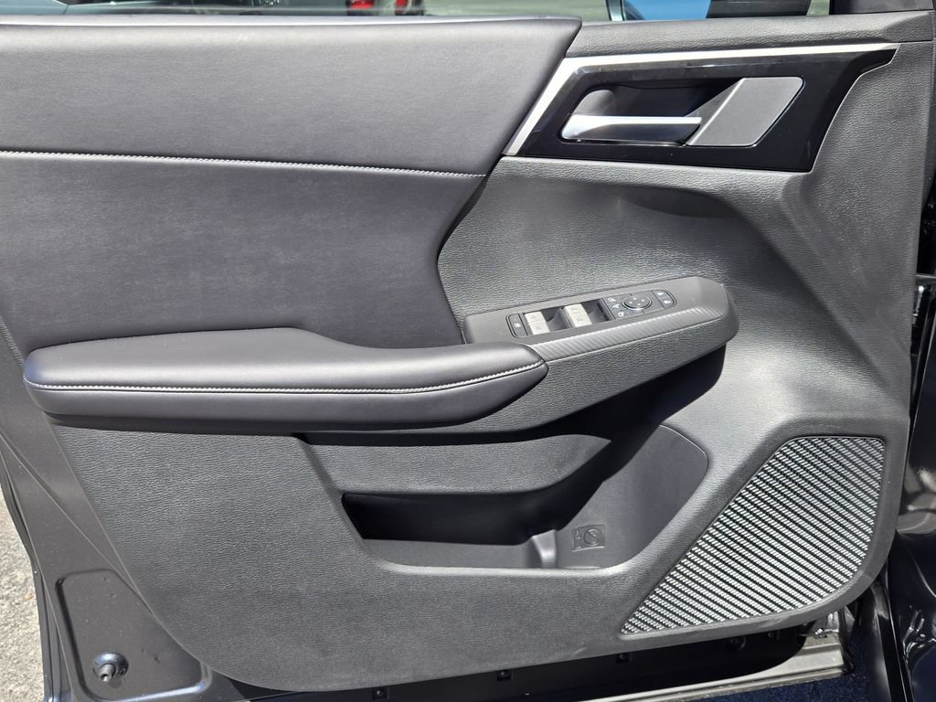 New 2026 Nissan Rogue SL AWD/4WD image 18