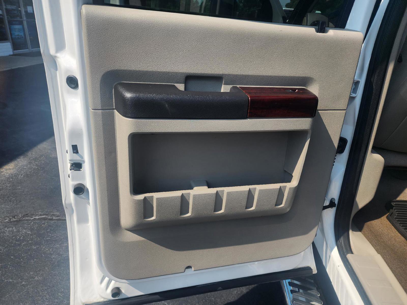 Used 2010 Ford F250 XL image 13