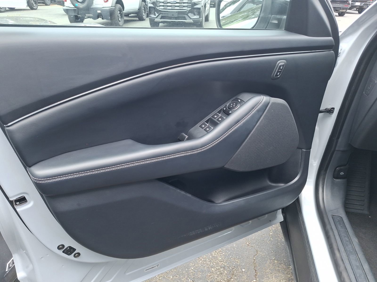 Used 2023 Ford Mustang Mach-E Select AWD/4WD image 11