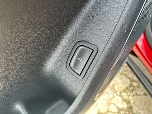 Used 2025 GMC Acadia Denali w/ LPO, Floor Liner Package FWD image 47