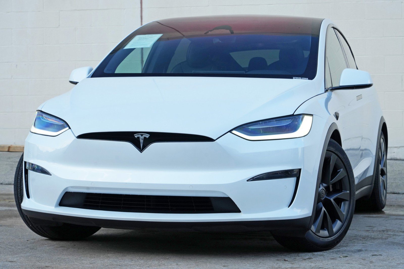 Used 2023 Tesla Model X AWD/4WD image 3