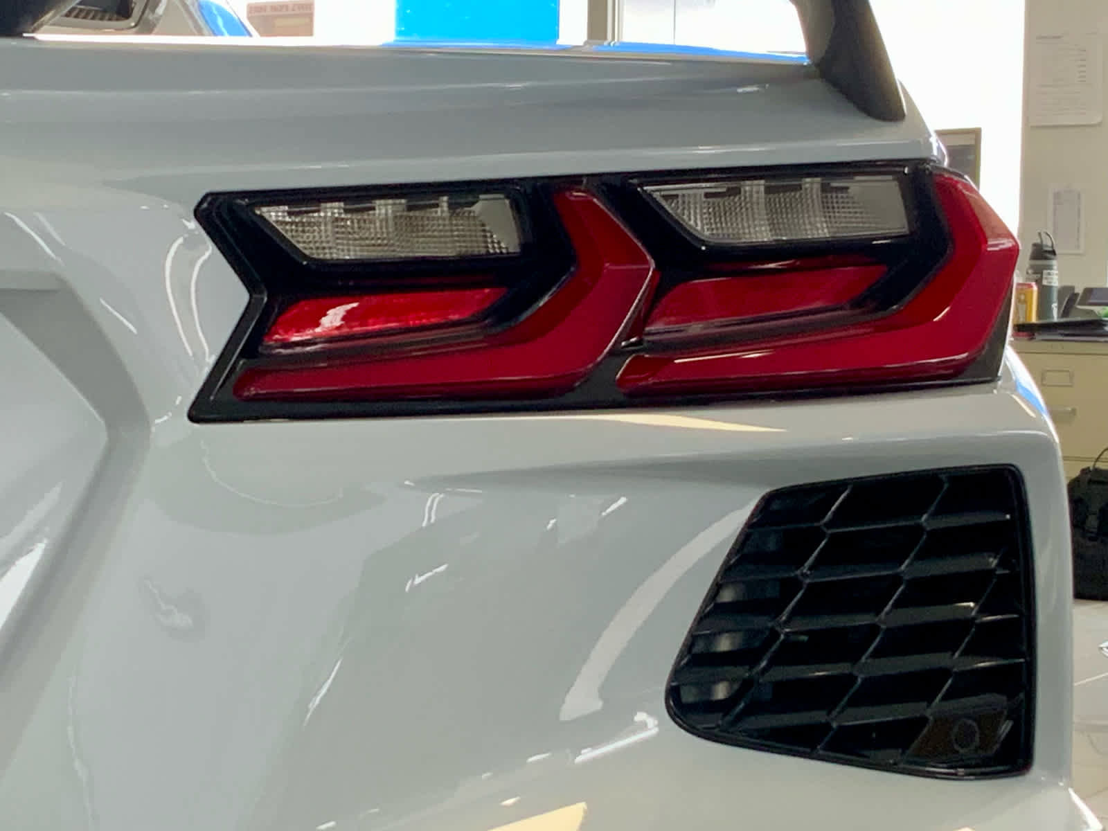 Used 2023 Chevrolet Corvette Stingray Coupe w/ Z51 Performance Package image 14